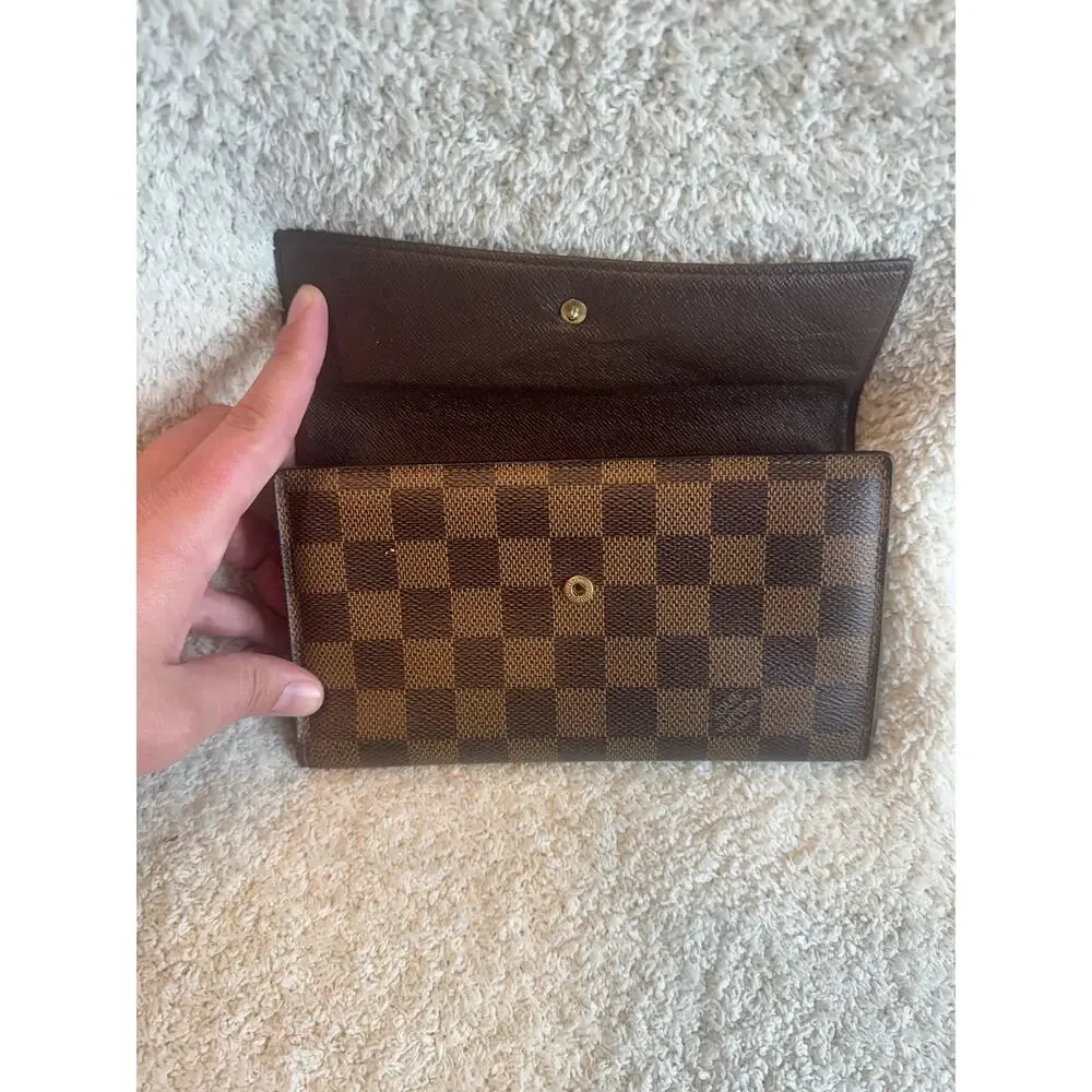 Louis Vuitton Damier Ebene Sarah Wallet
